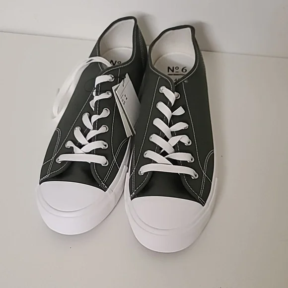 Brand new H&M Man's Essentials Canvas Sneakers Size 12 US. - Picture 1 of 6